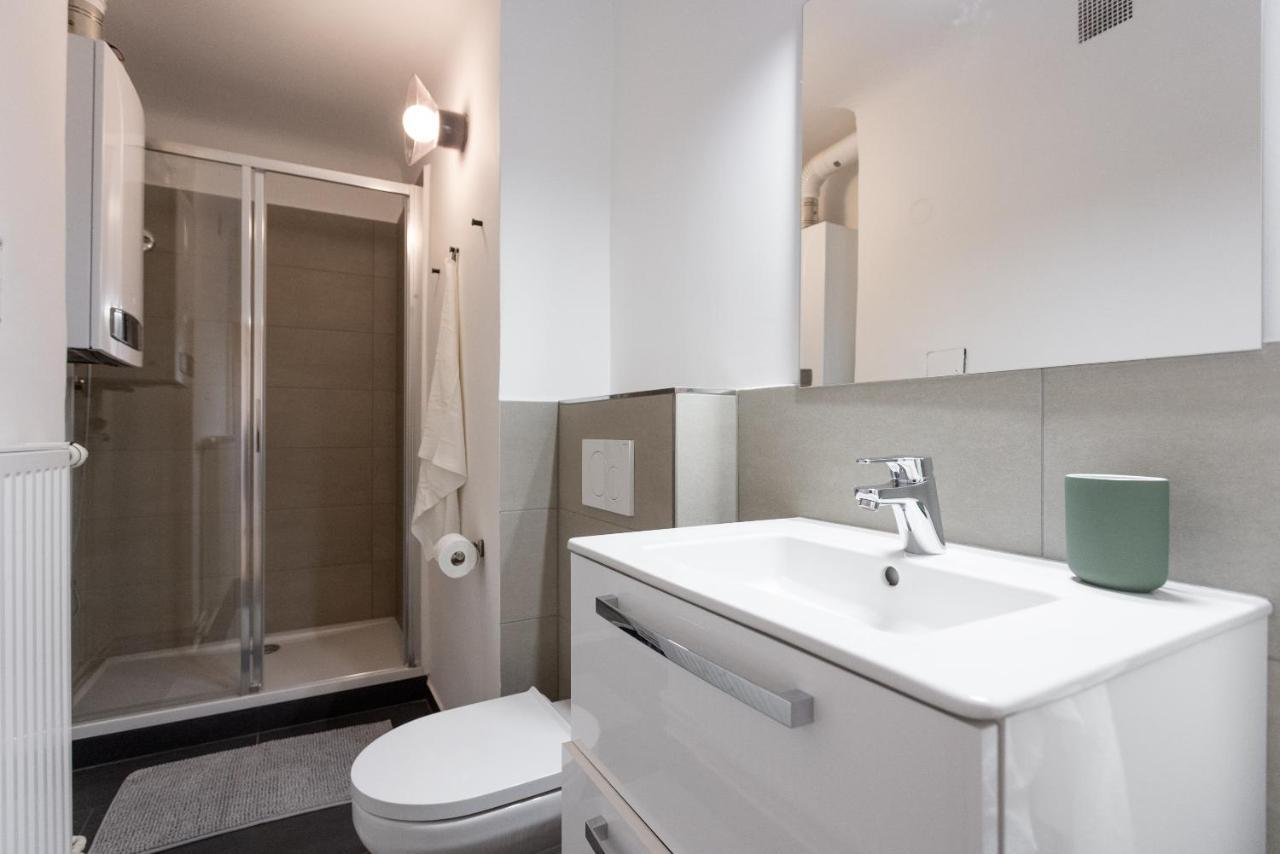 Chic 1-Bed Apt By Canal Walk To Historic Centre Wina Bagian luar foto