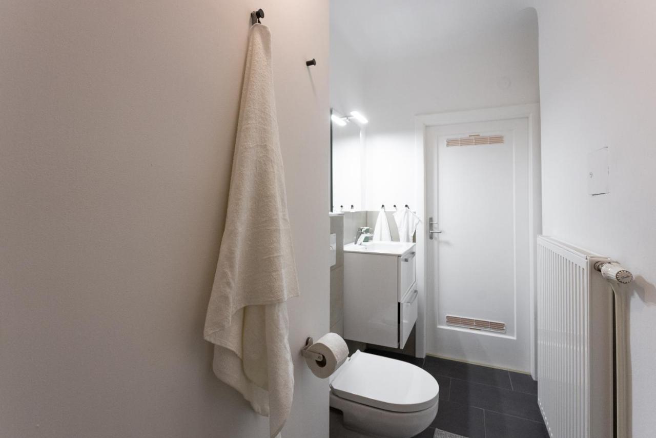 Chic 1-Bed Apt By Canal Walk To Historic Centre Wina Bagian luar foto